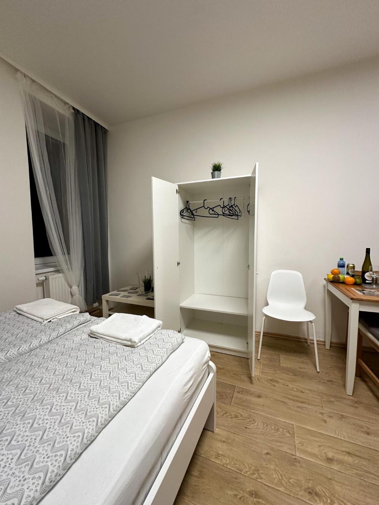 Haas Apartments Downtown With Parking Brno Exterior photo