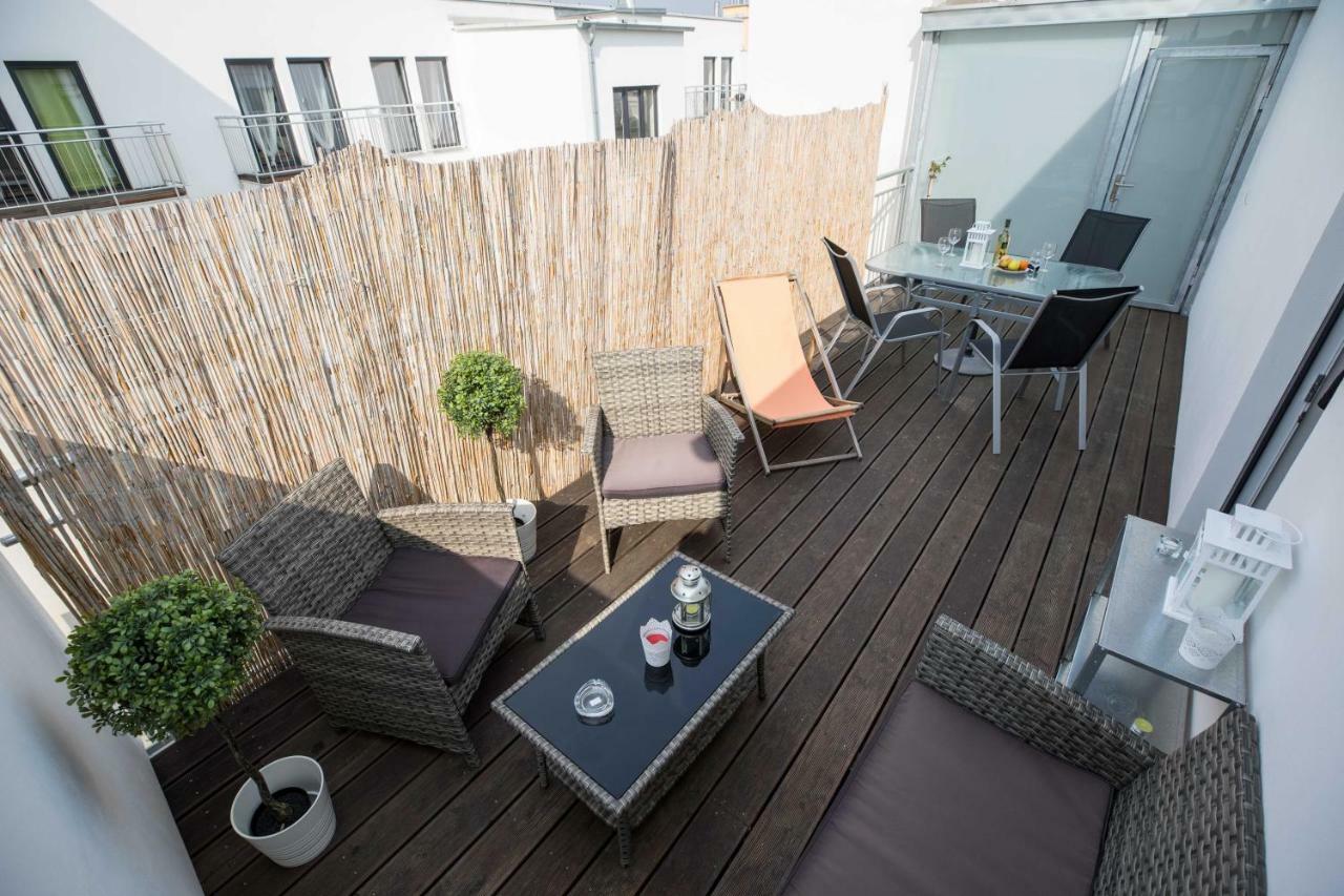 Haas Apartments Downtown With Parking Brno Exterior photo